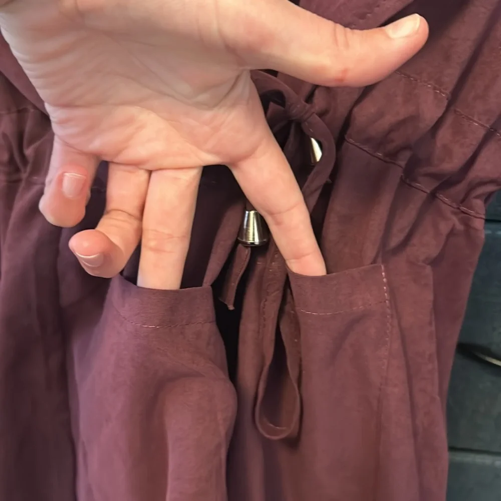 🌷3 items for $30🌷 ▪️ SHEIN ▪️ Burgundy Lightweight Jacket - Picture 7 of 12